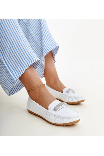 Weiße Mokassins mit...