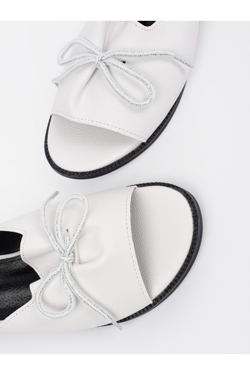 Zueiße Farbe Hausschuhe płaksie mit einer Schleife Zueiße Farbe Hausschuhe płaksie mit einer Schleife