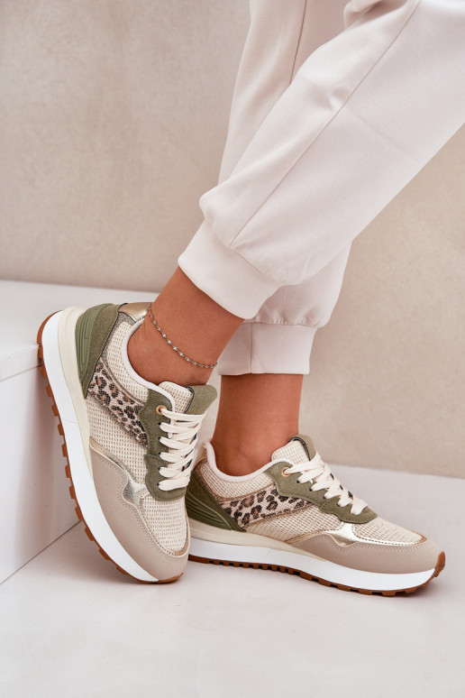 Turnschuhe Feminin und Schriften mit einer Plattform grüne Farbe Davinara Turnschuhe Feminin und Schriften mit einer Plattform grüne Farbe Davinara