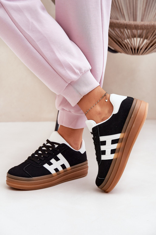Sneakers Stilvollllschuhe Feminin mit einer Plattform schZuarze Farbe Syliyana Sneakers Stilvollllschuhe Feminin mit einer Plattform schZuarze Farbe Syliyana