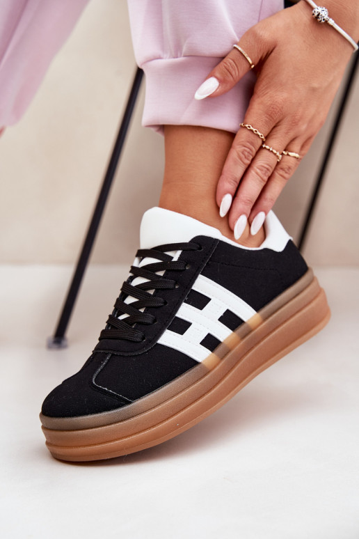 Sneakers Stilvollllschuhe Feminin mit einer Plattform schZuarze Farbe Syliyana Sneakers Stilvollllschuhe Feminin mit einer Plattform schZuarze Farbe Syliyana