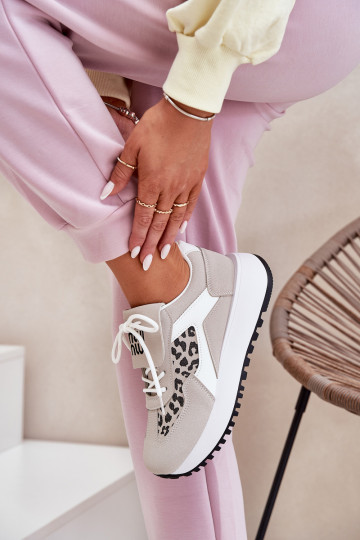 Turnschuhe Sneakers Stilvollllschuhe Feminin mit einer Plattform mit Leopardenfellmuster INeiß-Beige Pumbes 2