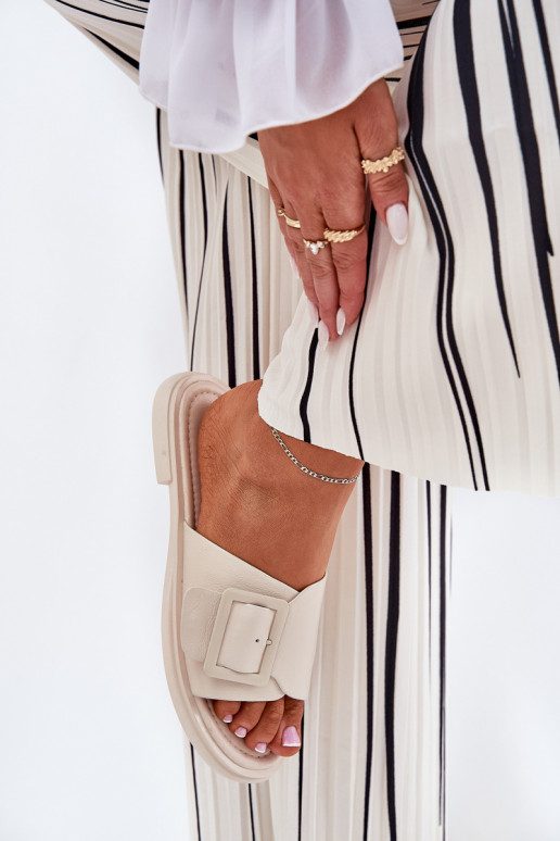 Lederhausschuhe Feminin mit Schnallen D&A SJ2302-01 Beige