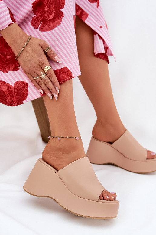 Eko Lederhausschuhe Feminin mit einer Plattform I Koturnie Beige Kisoffi Eko Lederhausschuhe Feminin mit einer Plattform I Koturnie Beige Kisoffi