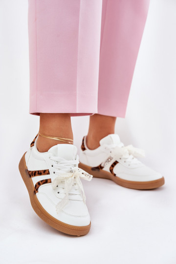 Niedrige Sneaker-Modelle für Damen mit Schnürsenkeln und Leopardenfell-Muster in weißer Zielle 2