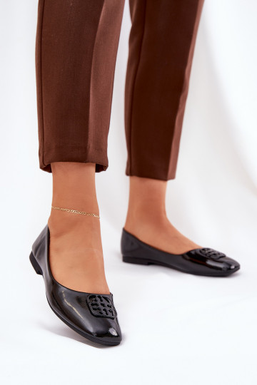 mit Lackeffekt Eleganter Stil Ballerinas Feminin Mit Dekorationen Detalem Vinceza 17377 schZuarze Farbe