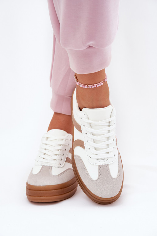 Sneakers Stilvollllschuhe Feminin mit einer Plattform Zueiße Farbe Tolianna