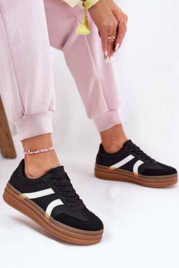 Sneakers Stilvollllschuhe Feminin mit einer Plattform schZuarze Farbe Tolianna