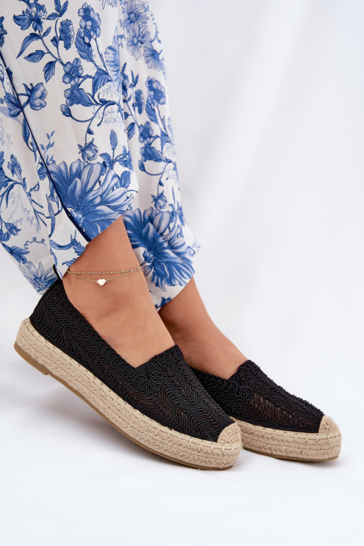 Espadrilles mit einer Plattform Vinceza 17392 schZuarze Farbe