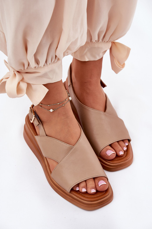 Damensandalen Auf einem Keil aus Öko-Leder Beige Quilara