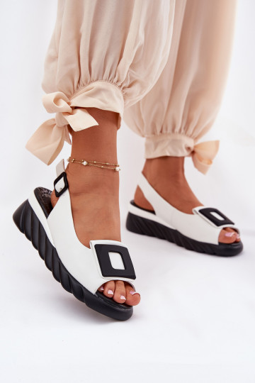 Damensandalen Feminin Auf einem Keil mit Dekoration Artiker 56C2157 Zueiße Farbe 2