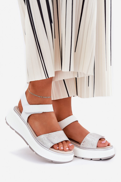 Damensandalen Feminin Platformie I Koturnie mit Klebeverschlüssen S.Barski LR51-543 Silberfarbe