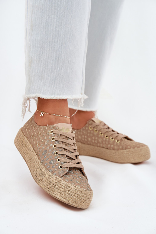 Gemustert Freizeitschuhe mit einer Plattform Mit Zopf Lee Cooper LCIN-25-08-3646L Khaki-Farbe Gemustert Freizeitschuhe mit einer Plattform Mit Zopf Lee Cooper LCIN-25-08-3646L Khaki-Farbe
