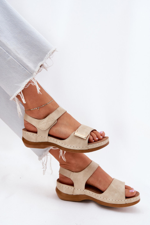 Bequeme Damensandalen Auf einem Keil Beige Sadevale