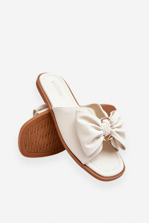 Feminin Lederhausschuhe mit Bändern Zueiße Farbe Becky Feminin Lederhausschuhe mit Bändern Zueiße Farbe Becky