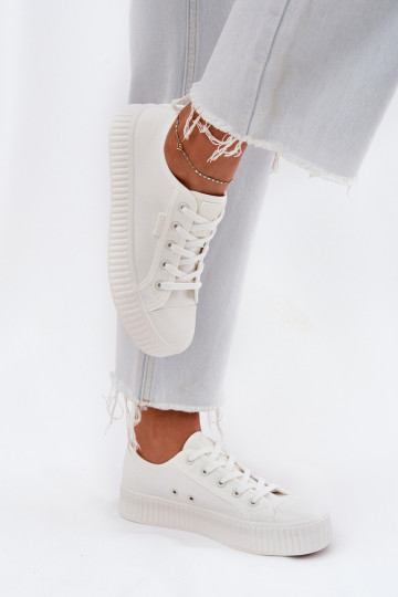 Freizeitschuhe mit einer Plattform Big Star RR274776 Zueiße Farbe
