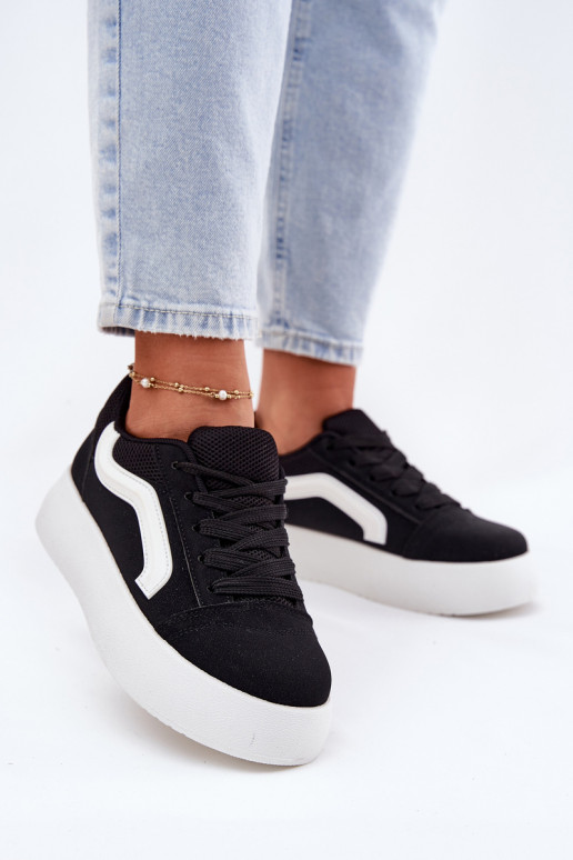 Sneakers Stilvollllschuhe Feminin mit einer Plattform schZuarze Farbe Tellnira