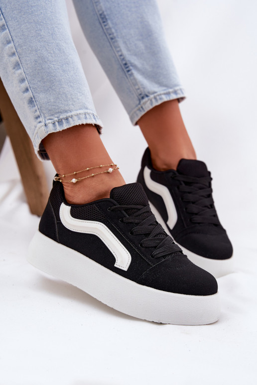Sneakers Stilvollllschuhe Feminin mit einer Plattform schZuarze Farbe Tellnira