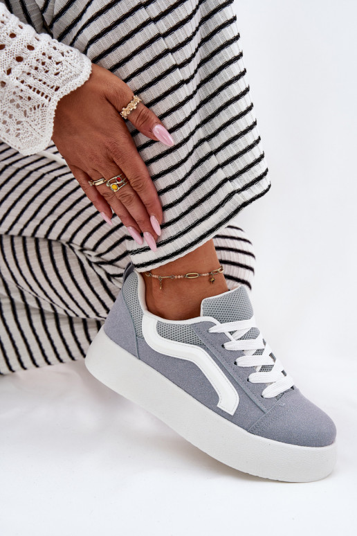 Sneakers Stilvollllschuhe Feminin mit einer Plattform blaue Farbe Tellnira
