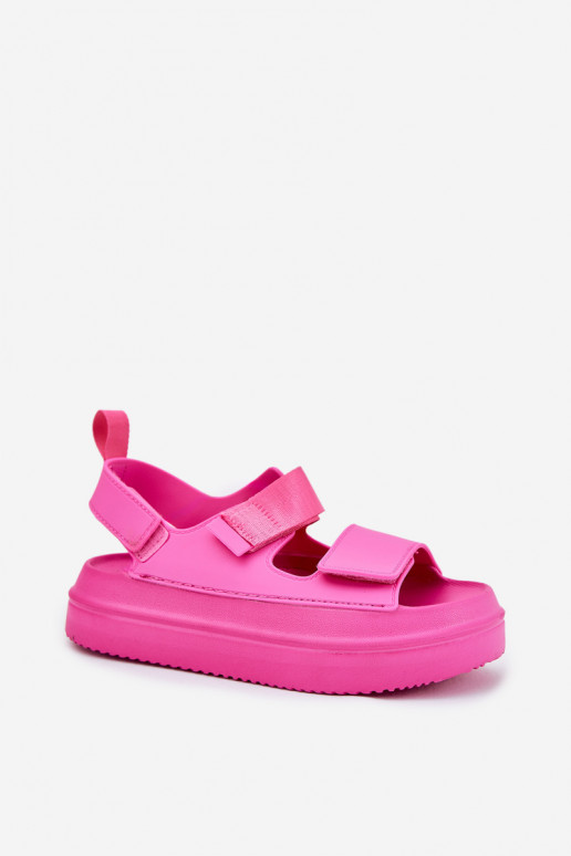 Damensandalen mit einer Plattform Z mit Klebeverschlussami pinke Farbe Nitepira