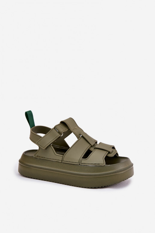 Damensandalen mit einer Plattform grüne Farbe Nitavelia Damensandalen mit einer Plattform grüne Farbe Nitavelia