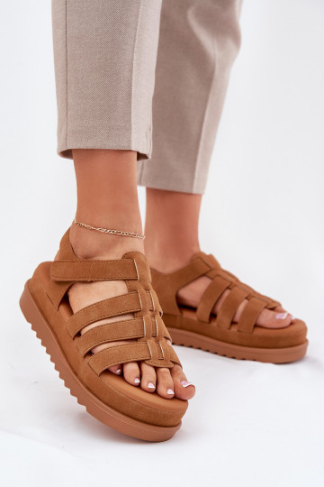 Damensandalen mit einer Plattform aus Öko-INildlederoZue braune Farbe Filisenia 2
