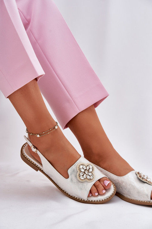 Damensandalen mit breiten Absätzen Mit Dekorationen Detalem S.Barski KV51-080 Silberfarbe