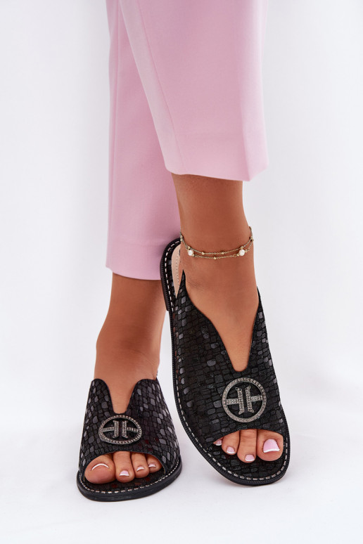 Damensandalen mit breiten Absätzen mit Ornamenten S.Barski KV51-094 schZuarze Farbe