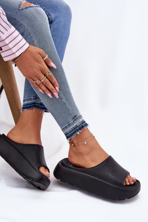 Leichte Hausschuhe Damenhausschuhe mit einer Plattform schZuarze Farbe Xalvania Leichte Hausschuhe Damenhausschuhe mit einer Plattform schZuarze Farbe Xalvania