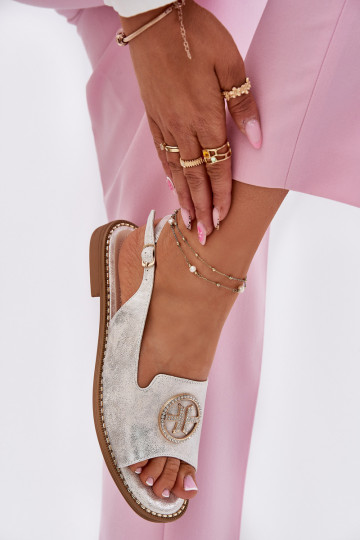 Damensandalen mit breiten Absätzen mit Ornamenten S.Barski KV51-002 Silberfarbe