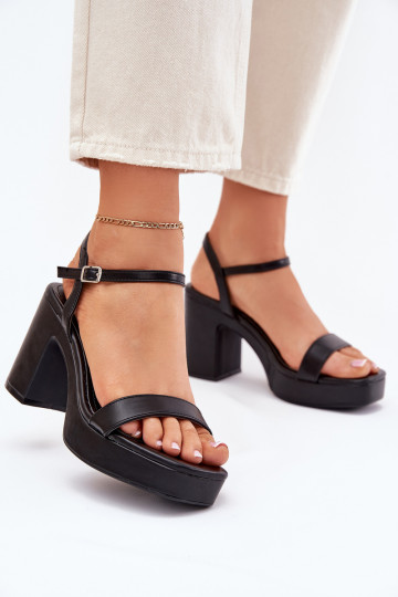 Eko Damensandalen mit Absatz schZuarze Farbe Lillita