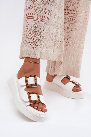 Eko Lederhausschuhe Feminin mit einer Plattform mit Schnallen Zueiße Farbe Xanivia 2