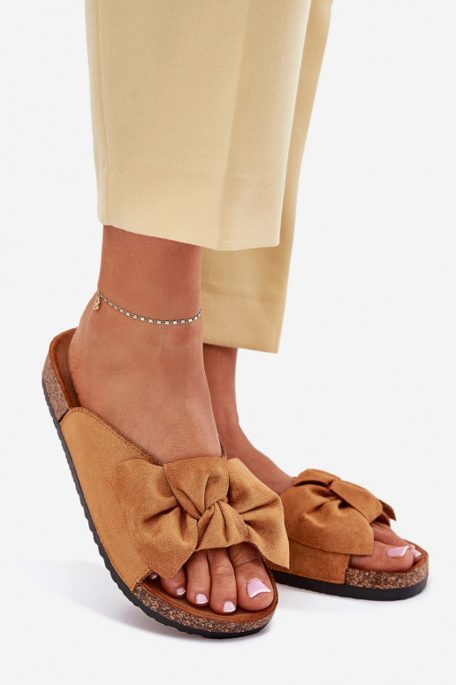 Damenhausschuhe Auf einer Korksohle Kokardką braune Farbe Seressa Damenhausschuhe Auf einer Korksohle Kokardką braune Farbe Seressa