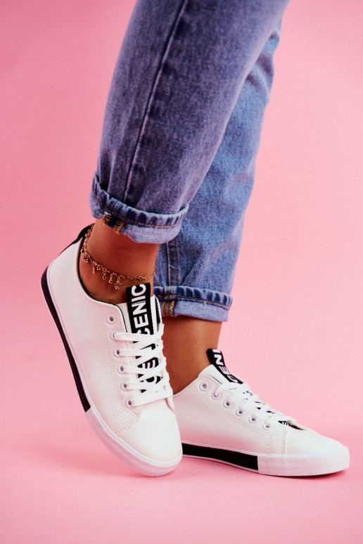 Klassische Sneaker-Stilvolllle schZuarze Farbe Ville