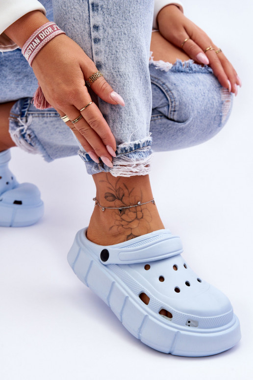 Flip-Flops im Crocs-Stil mit erhöhter Plattform Hellblau Beckett