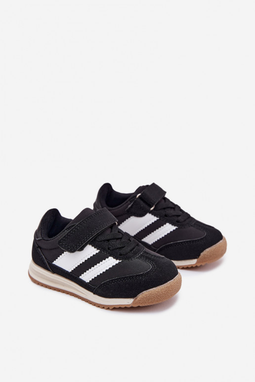 Kinder-Sneaker Turnschuhe mit Klebeverschlüssen schZuarze Farbe Viona Kinder-Sneaker Turnschuhe mit Klebeverschlüssen schZuarze Farbe Viona