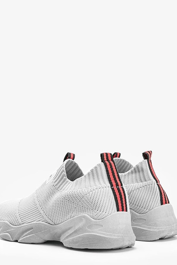 Graue Sportschuhe, „Justice" 2