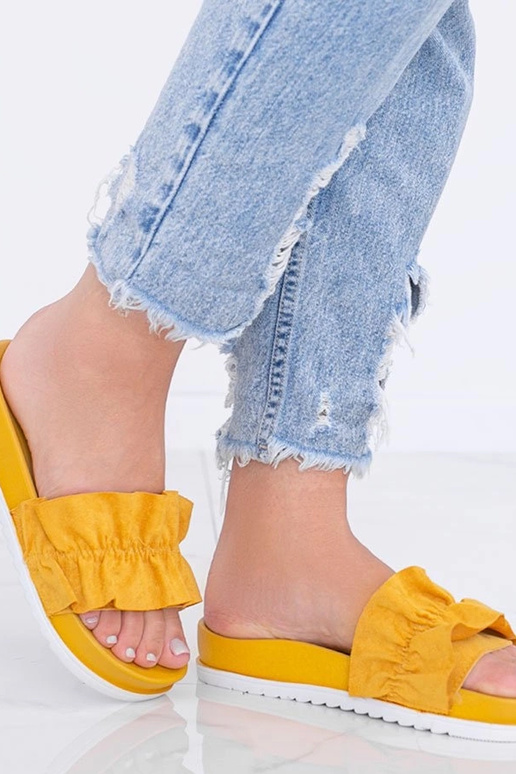 Senfgelbe Sandalen mit Falten, „Samanta"