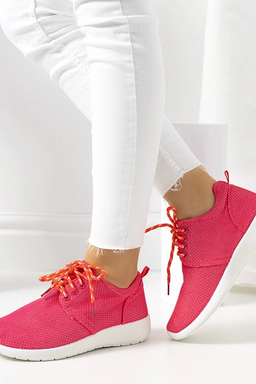 Rosa Sportschuhe, „Targot" 2