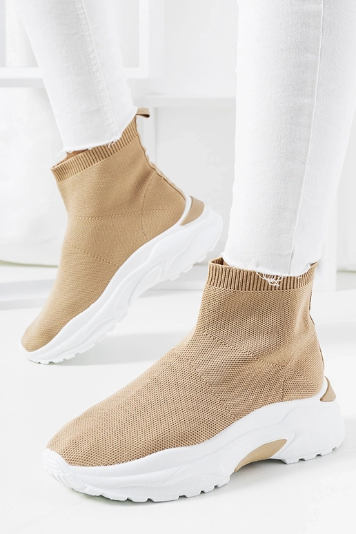 Braune hohe Sportschuhe, „Melissa"