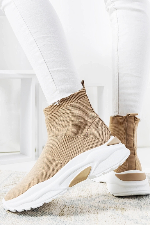 Braune hohe Sportschuhe, „Melissa"