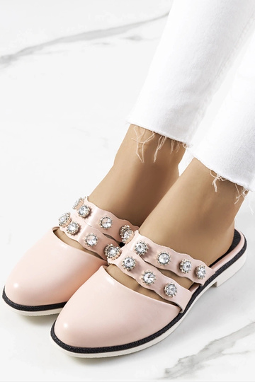 Rosa Flip-Flops mit Nieten...