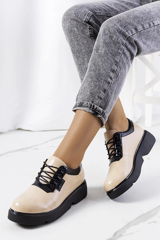 Beige Halbschuhe, „Parram"