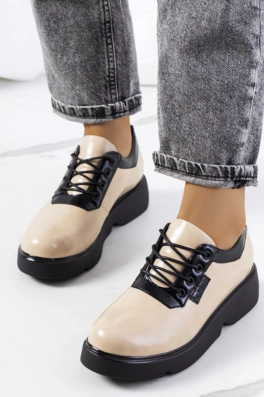 Beige Halbschuhe, „Parram"