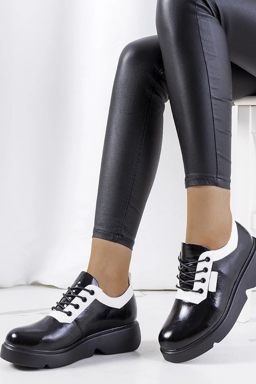 Schwarze Loafer von Parram Schwarze Loafer von Parram