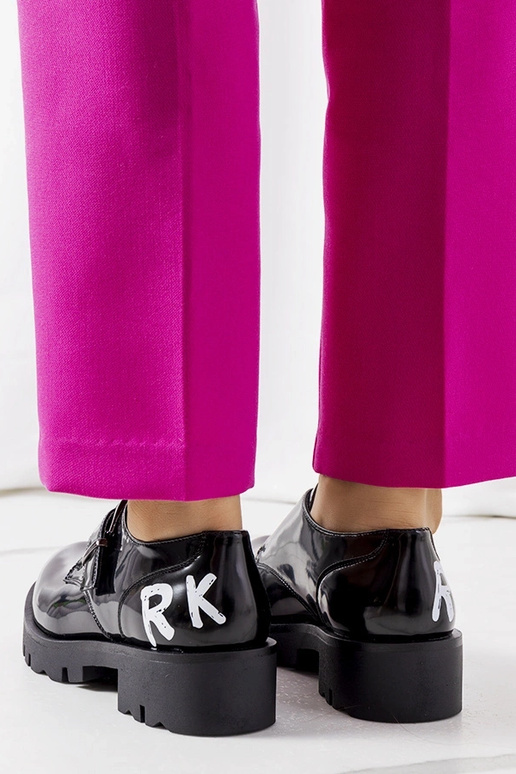 Schwarze Linsenschuhe Schwarze Linsenschuhe