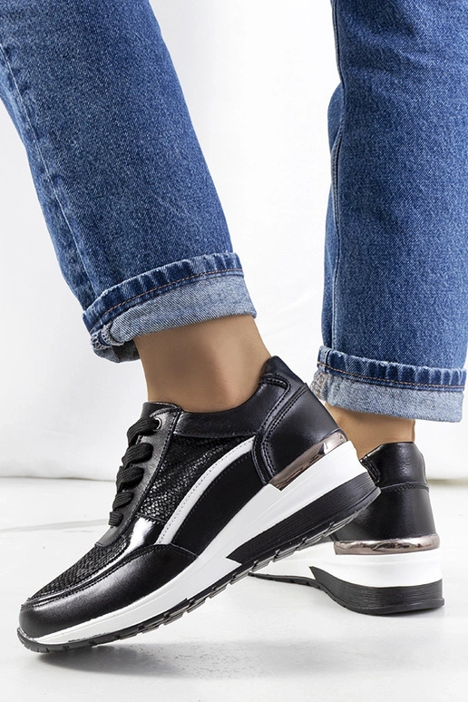 Schwarze Veloso-Leder-Sneakers Schwarze Veloso-Leder-Sneakers