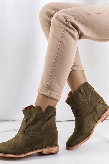 Grüne Stiefeletten mit...