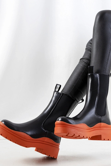 Schwarze Stiefel mit... 2