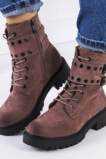 Braune Wanderschuhe,...
